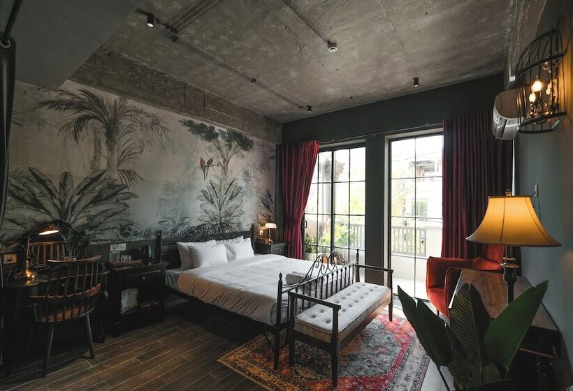 هتل The Chum Boutique