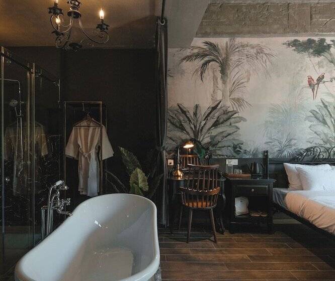 هتل The Chum Boutique