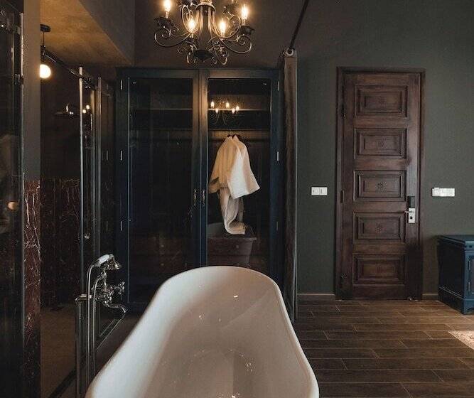 هتل The Chum Boutique