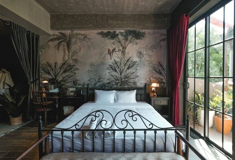 هتل The Chum Boutique