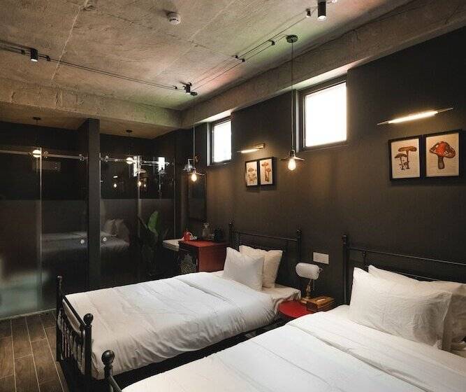 هتل The Chum Boutique