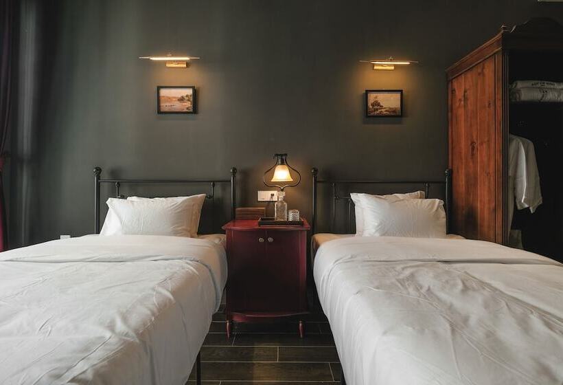 هتل The Chum Boutique