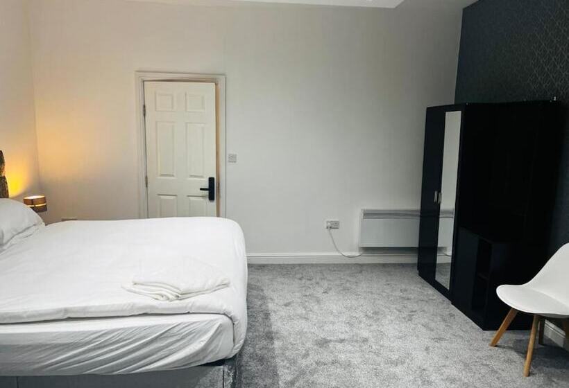 Отель The Pleasant House