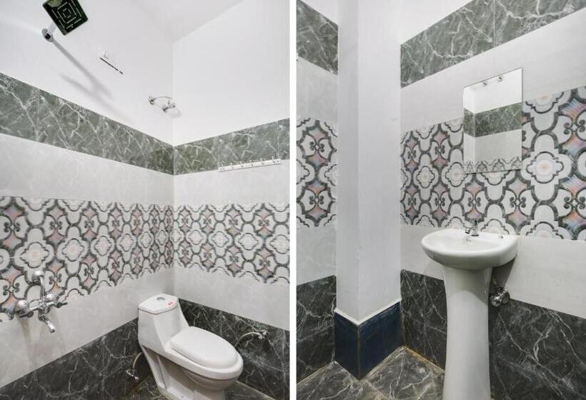 Flagship Hotel Gh Residency