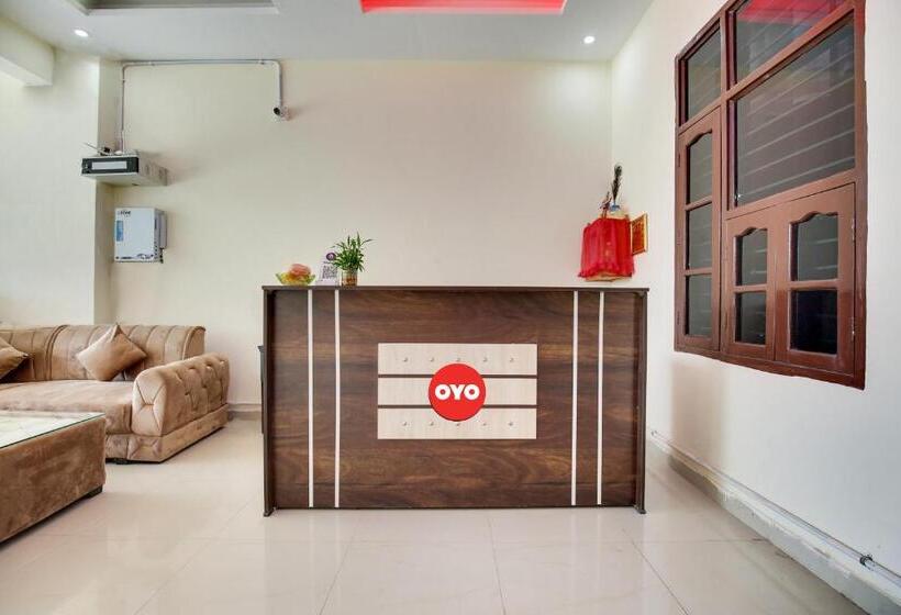 Flagship Hotel Gh Residency