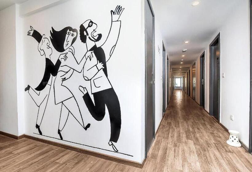 Flagship Hotel Gh Residency