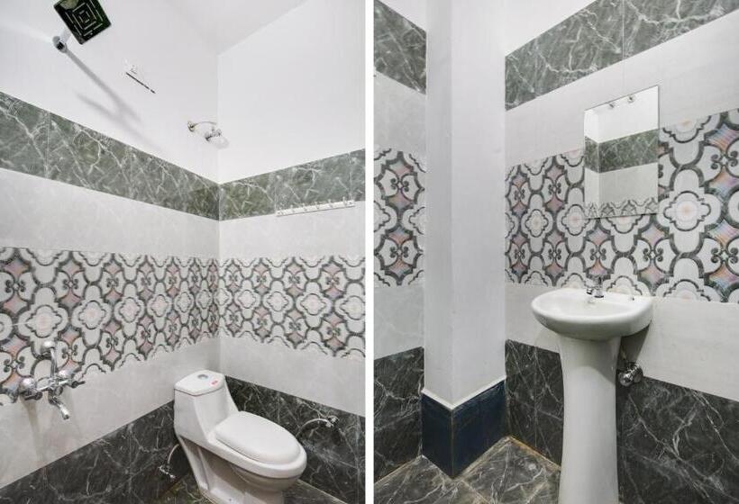 Flagship Hotel Gh Residency