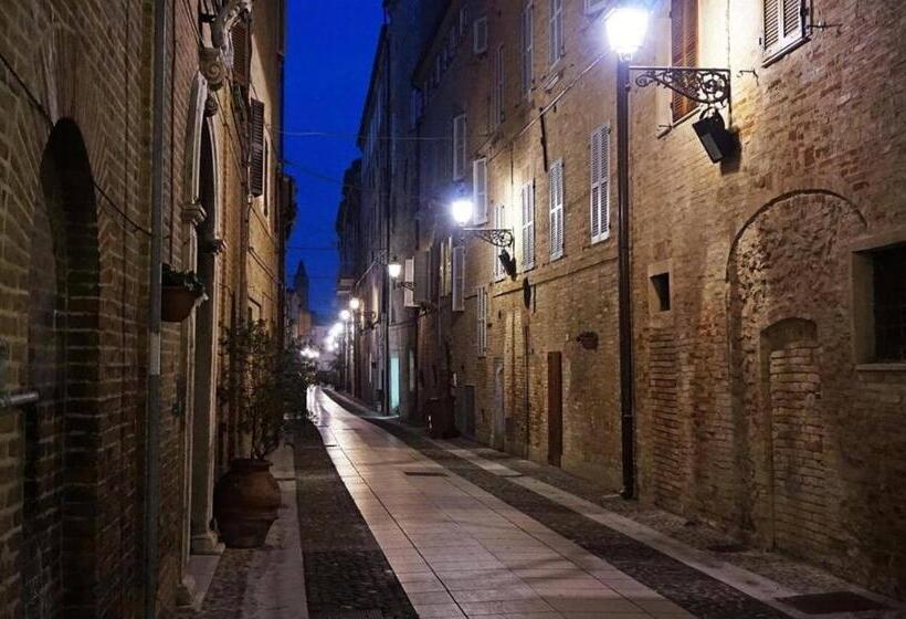 بنسيون A Casa Di Nonna Luisa