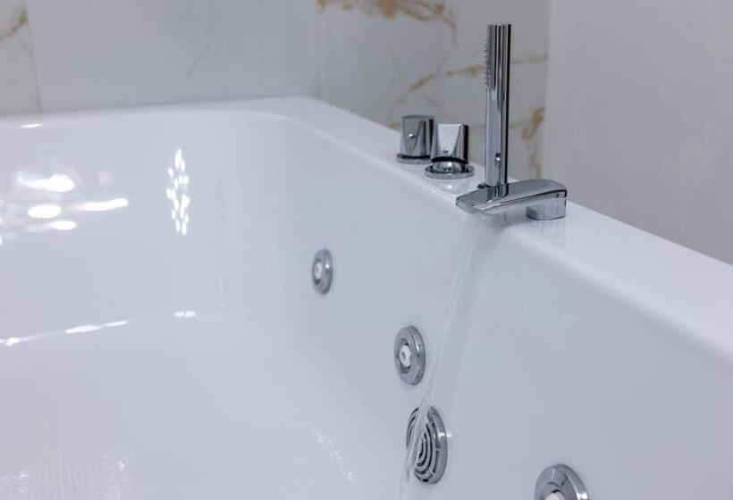 ペンション Borgo La Chiusa