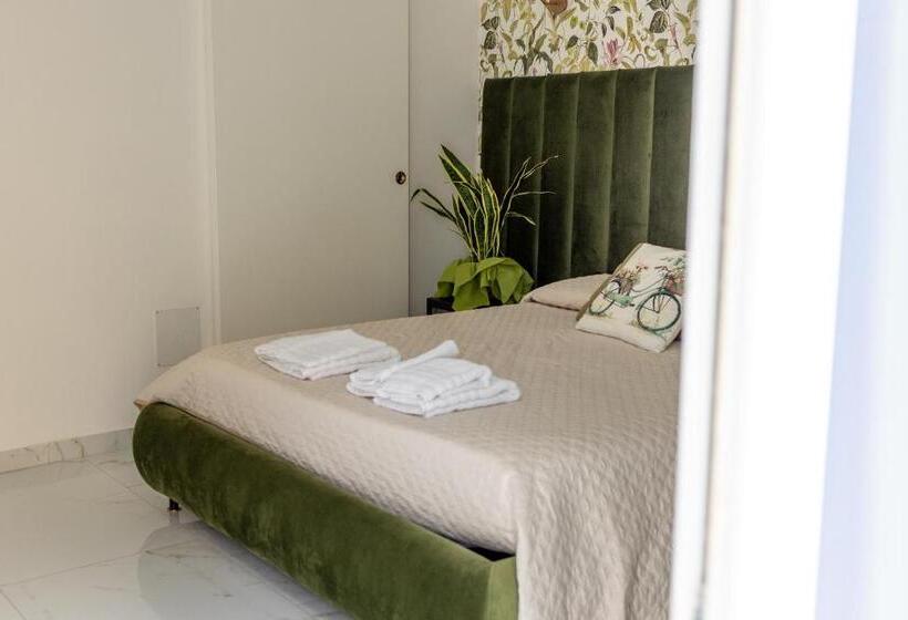 ペンション Borgo La Chiusa