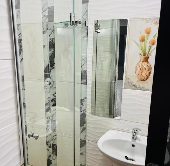 פנסיון Mpisana Boutique Guesthouse