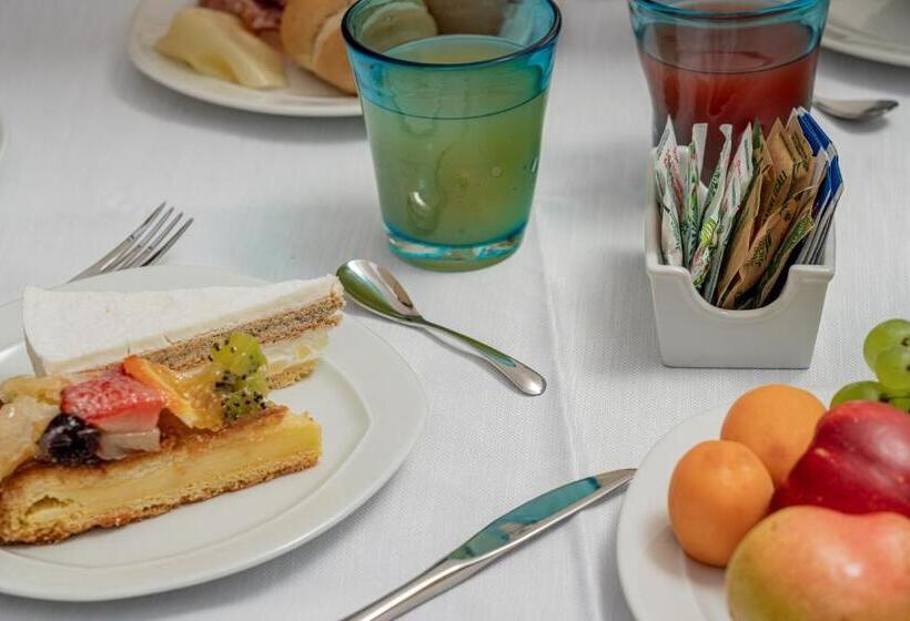 פנסיון Rooms Tavolara