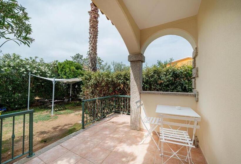 פנסיון Rooms Tavolara