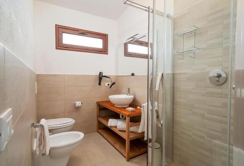 פנסיון Rooms Tavolara