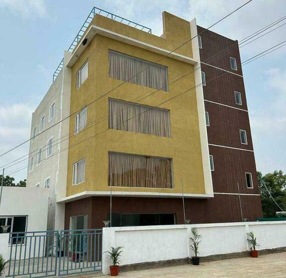 Super Oyo Flagship Hotel Nakshatra