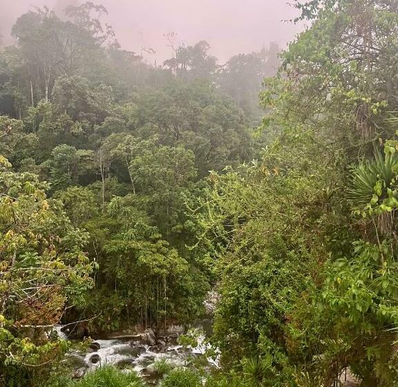 فندق صغير Casa Colibrí Chirripó