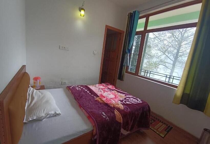 Bed and Breakfast Bhandari Cottages