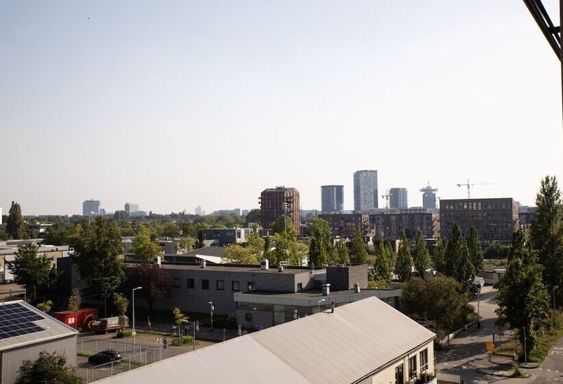 Bob W Amsterdam Noord