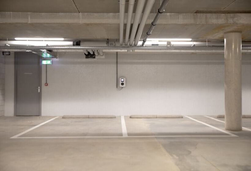 Bob W Amsterdam Noord