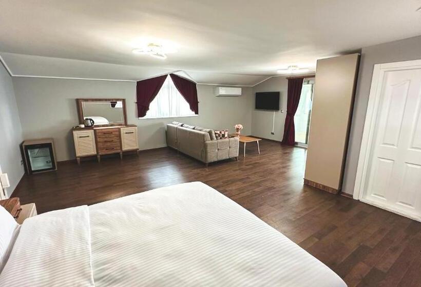 Отель çamlıca