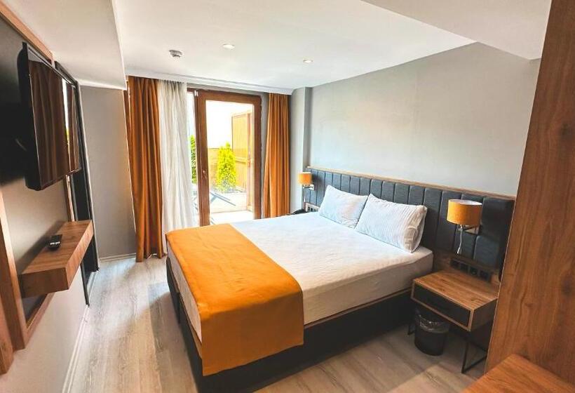 Отель çamlıca