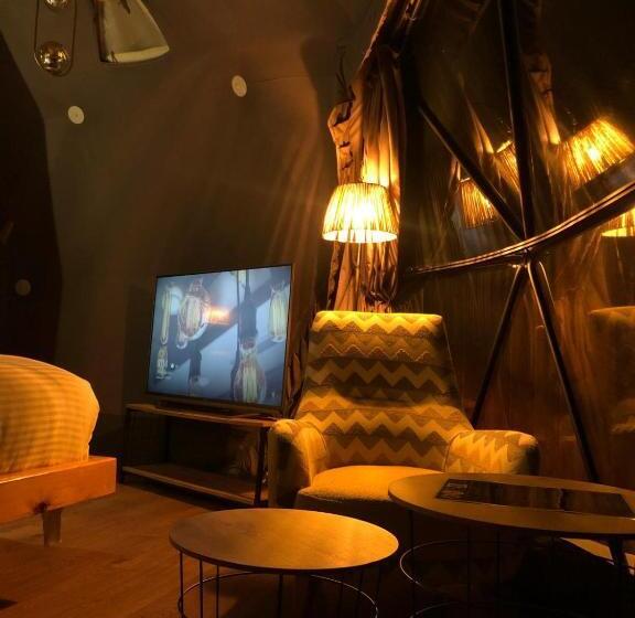 فنادق الكبسولة Kaledome Orman Evleri