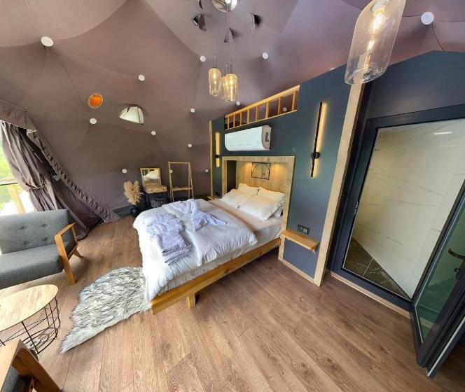 מלון כמוסות Kaledome Orman Evleri