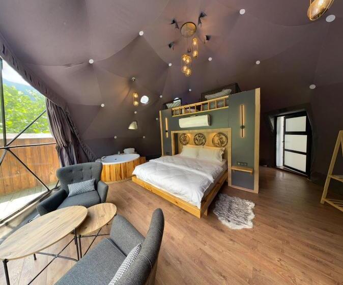 فنادق الكبسولة Kaledome Orman Evleri