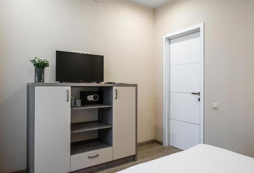 ホテル Weekend Family