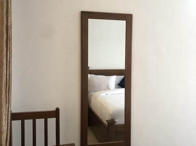 בית מלון כפרי Downtown Virgins