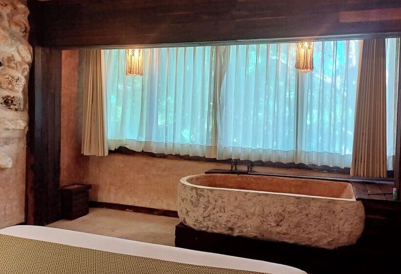 酒店 Enigmatic Beach