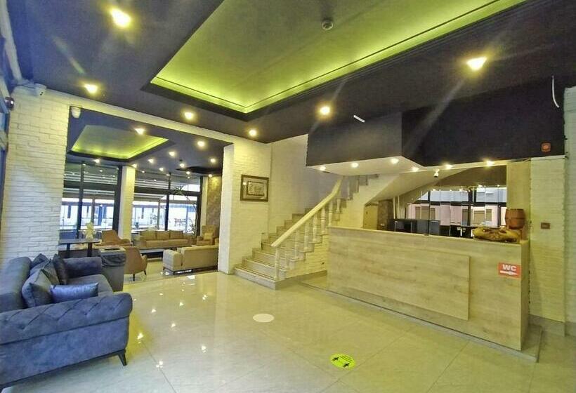 فندق Kroisos Lake Resort By Vima