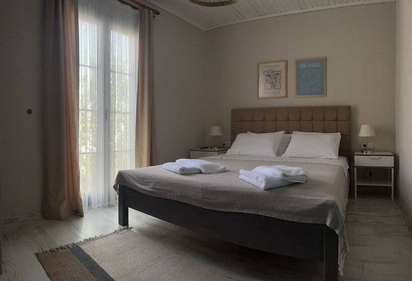 La Luna Boutique Hotel Alacati Reisdere