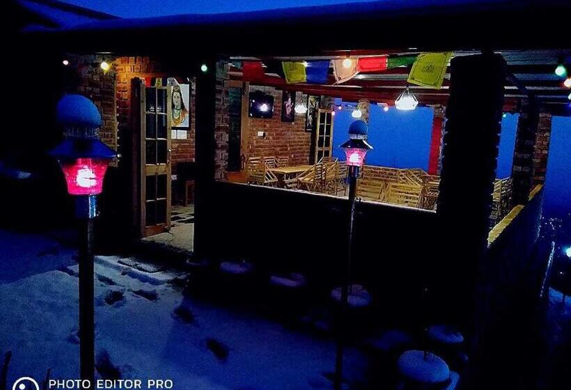 ホテル Oyo Rage Roodies Camping