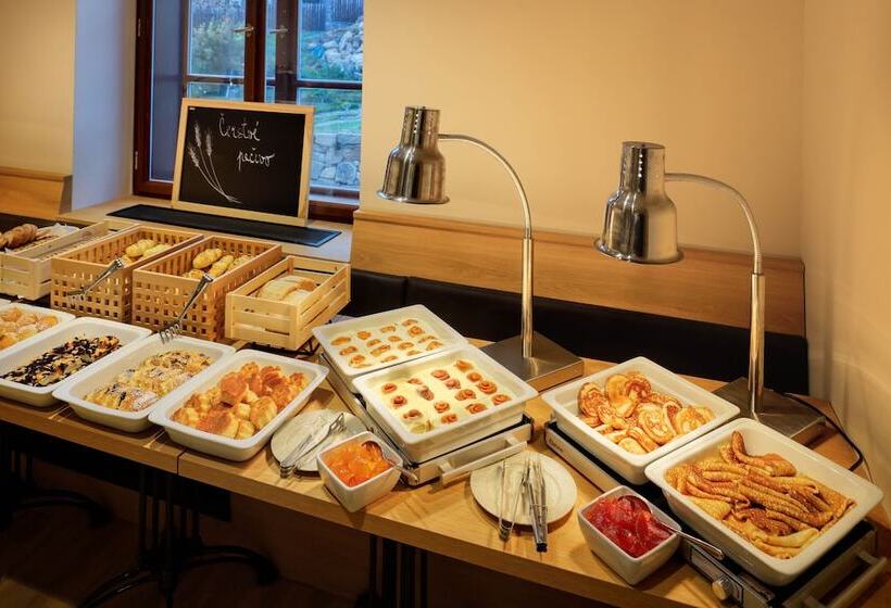 酒店 Pivovar Rožmberk