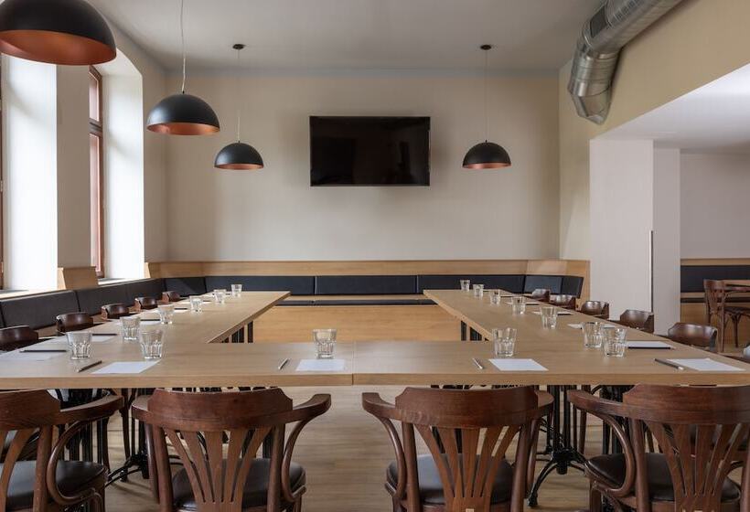 酒店 Pivovar Rožmberk