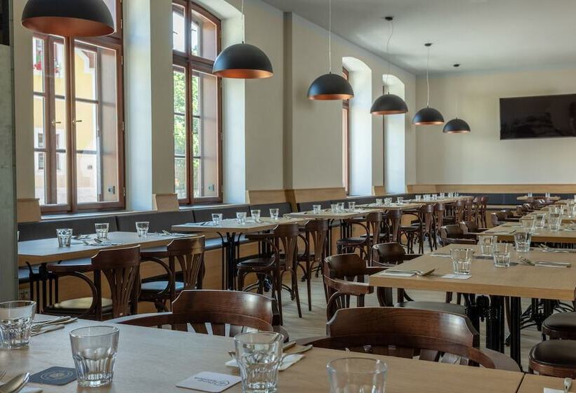 酒店 Pivovar Rožmberk