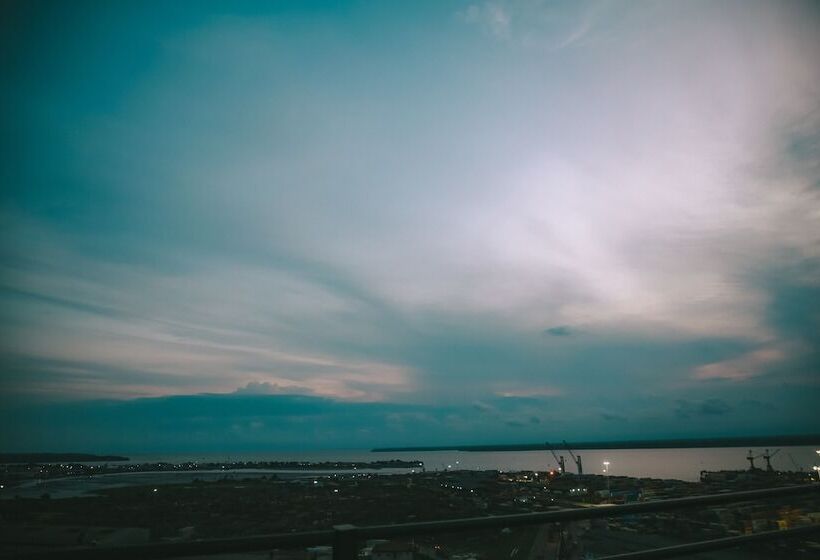 Отель Platinum Cocotiers