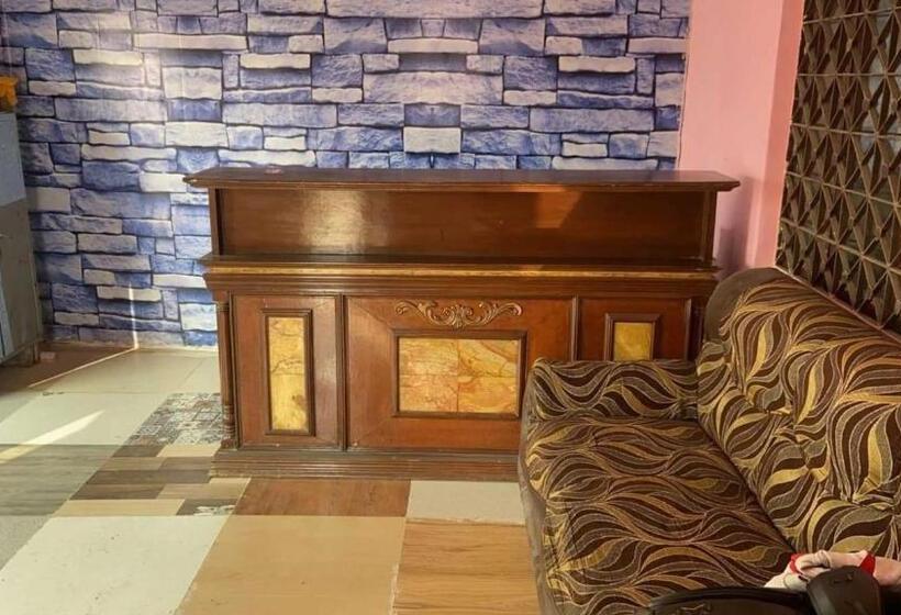 בית מלון כפרי Pop Radhe Oyo