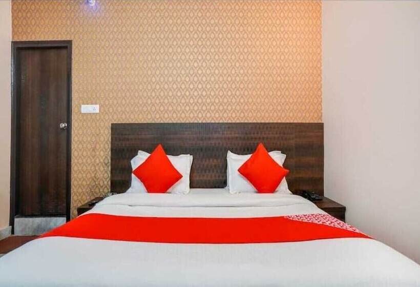 ホテル Silk Inn Luxury At No Cost