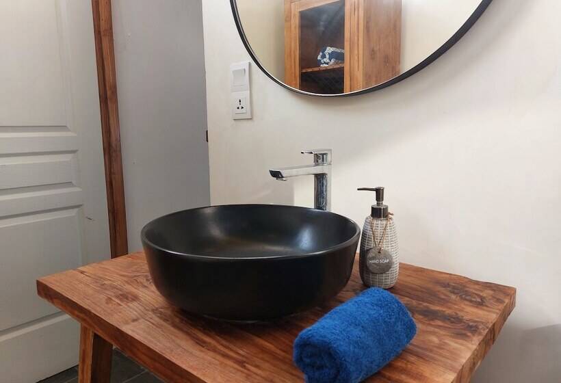 בית מלון כפרי Spaces Bali