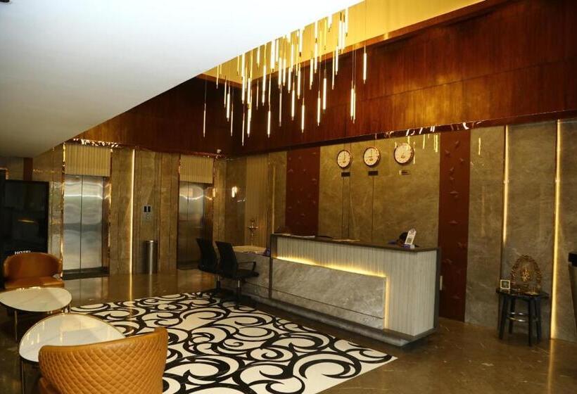 هتل Srinivasa Residency  Lakdikapool