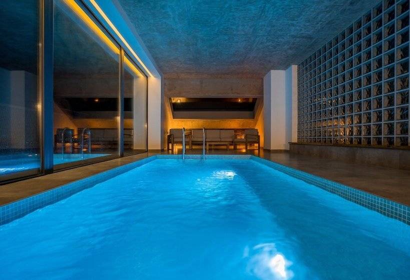 هتل Step Inn   Kazbegi