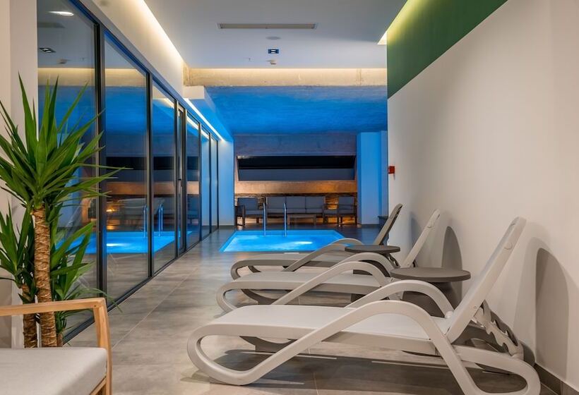 هتل Step Inn   Kazbegi