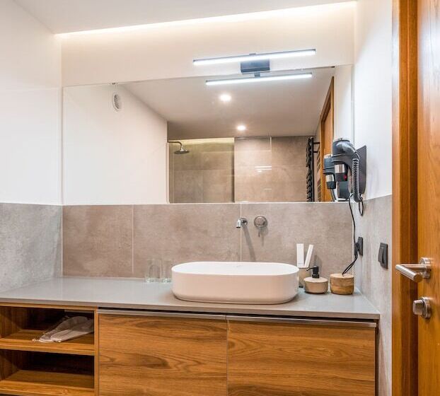 هتل Step Inn   Kazbegi