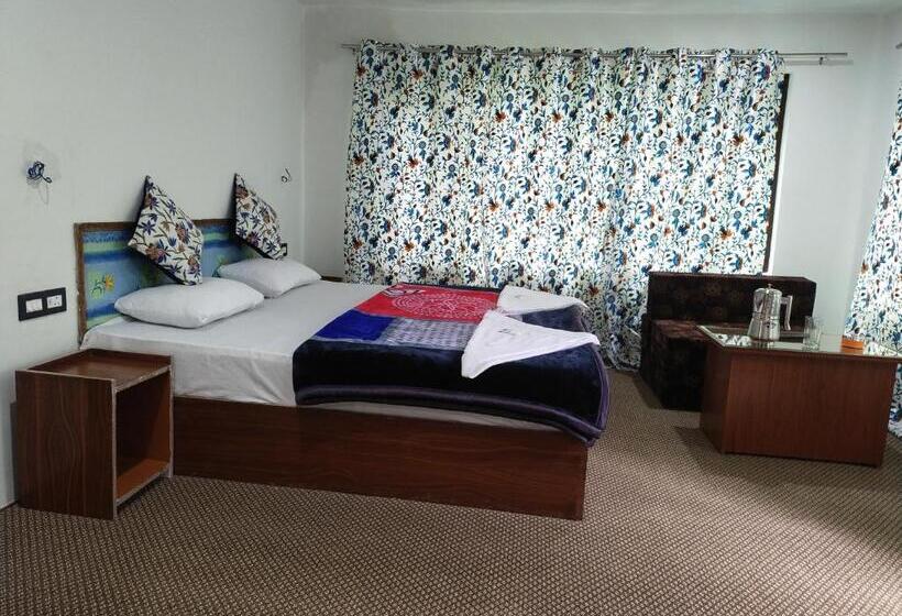 Hotel Tip Top Pahalgam