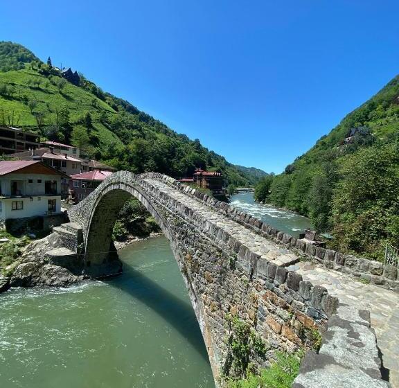 בית מלון כפרי Valent Suit Bungalov