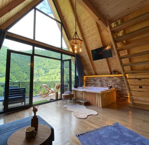 בית מלון כפרי Valent Suit Bungalov