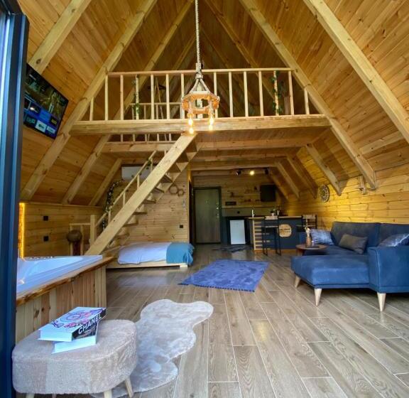 בית מלון כפרי Valent Suit Bungalov