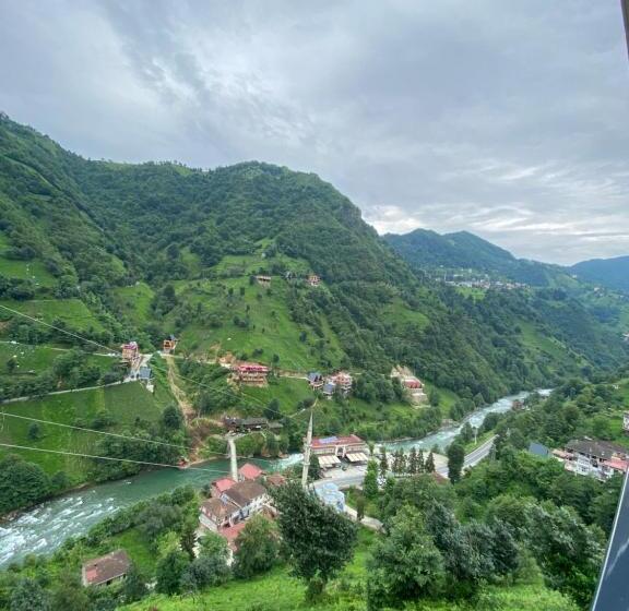 בית מלון כפרי Valent Suit Bungalov